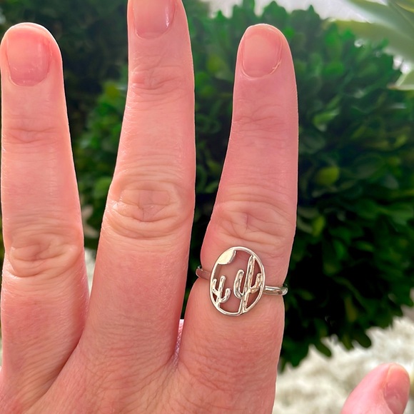 Silver Cactus Ring - Picture 8 of 8